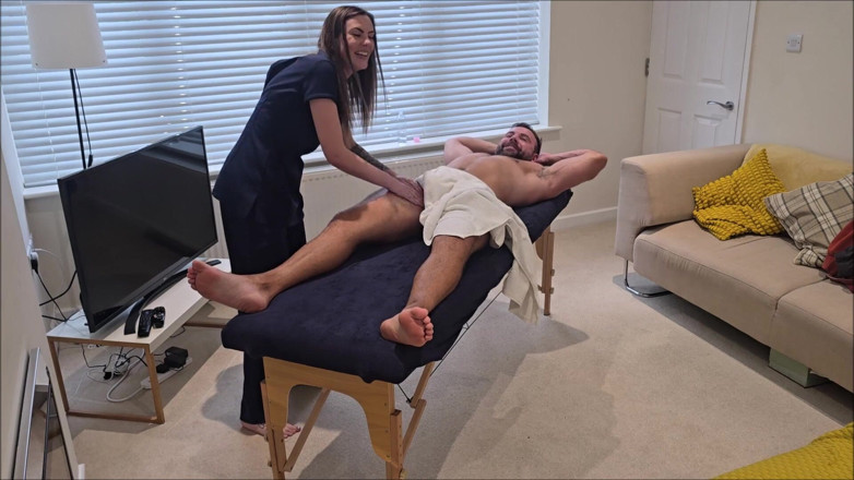 MassageRoomX: Masseuse Showed Me What Her Real Skills Are