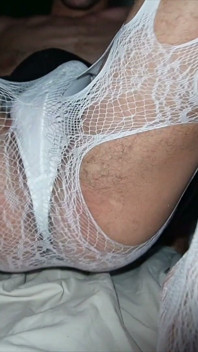 กางเกงในสีขาวและแหอวน - หยอกล้อน้ําแตกเปียกและเสร็จเดี่ยวเสียงดัง
