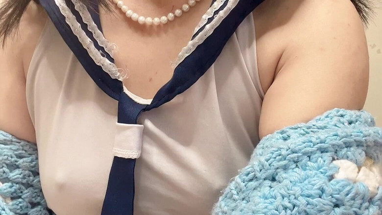 sweethanajapanese: Hana Wear College Girl Cosplay for Her New Day Work