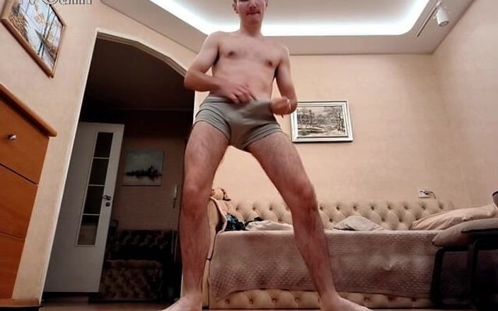 webcamboy98: Oğlan çıplak dans ediyor