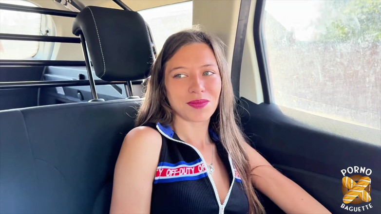 Porno Baguette: Lola und marta, zwei wunderschöne frauen, lieben es, zusammen geknallt...