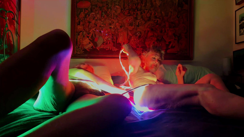 FromThisNight: Striptiz ışıkları ile seks