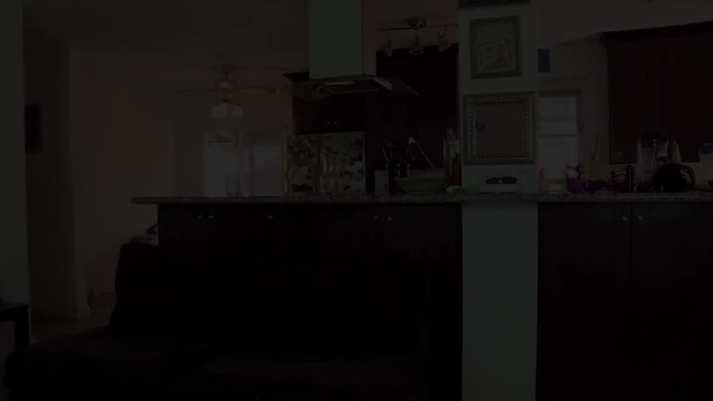 XTime Vod: Розслабся, він мій вітчим 6 (повний фільм)