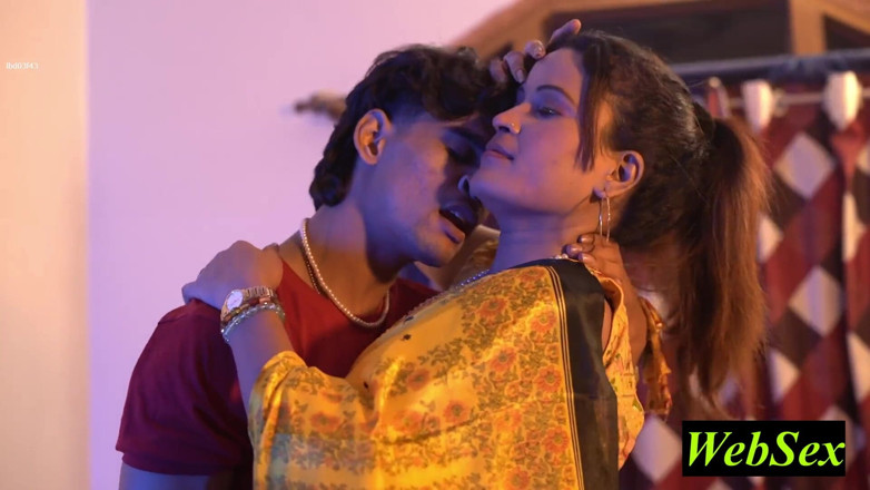 WebSex Premium: Soț indian frumos sex fierbinte uimitor infidel