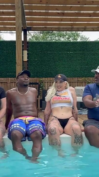 Mrflourish podcast con invitado Roxi Keogh, Gigi Patsy y Datjguy en Florida