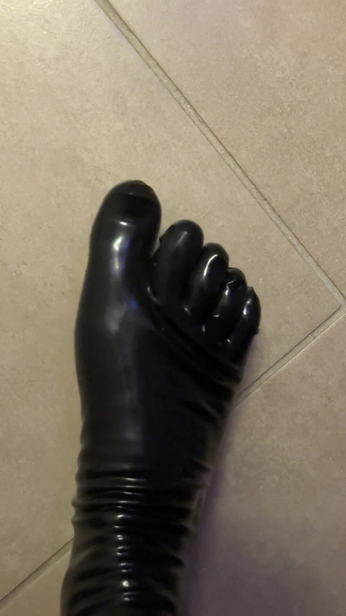 Celiasm: Latex Sock