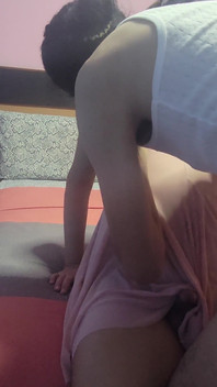 Šukání s hubeným chlapem