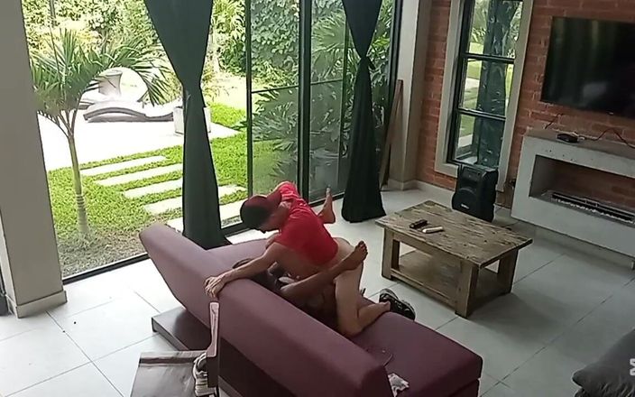 Valera Toro: Trans Girl Colombiana Gets Fucked on the Tablet Ando Sofa...