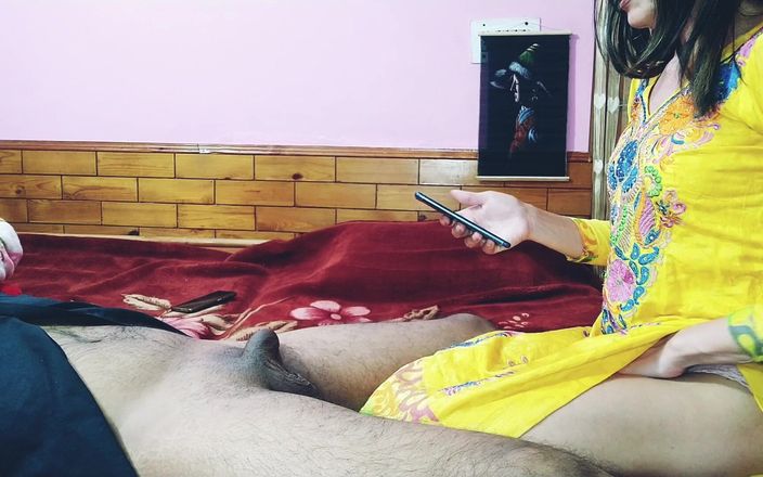 Bolly Karma: Se bucură de o neagră în fața camerei în direct