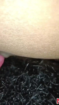 Aku ngentot memek sempit adik tiriku setelah menikah dengan selimut dan toket sempit adik tiriku