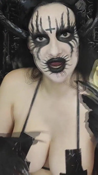 Satanist Cadı Seni Onu Sikiyor Ve Amına Boşaltıyor