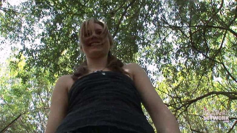 Dream Girls: Runaway teen gets naked in a park