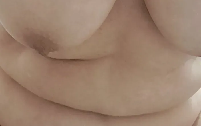 Mommy big hairy pussy: After Sex I Urinate