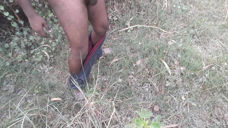 Hotdick_rohit: rohit jangal men jordaar charamsukh deta hai