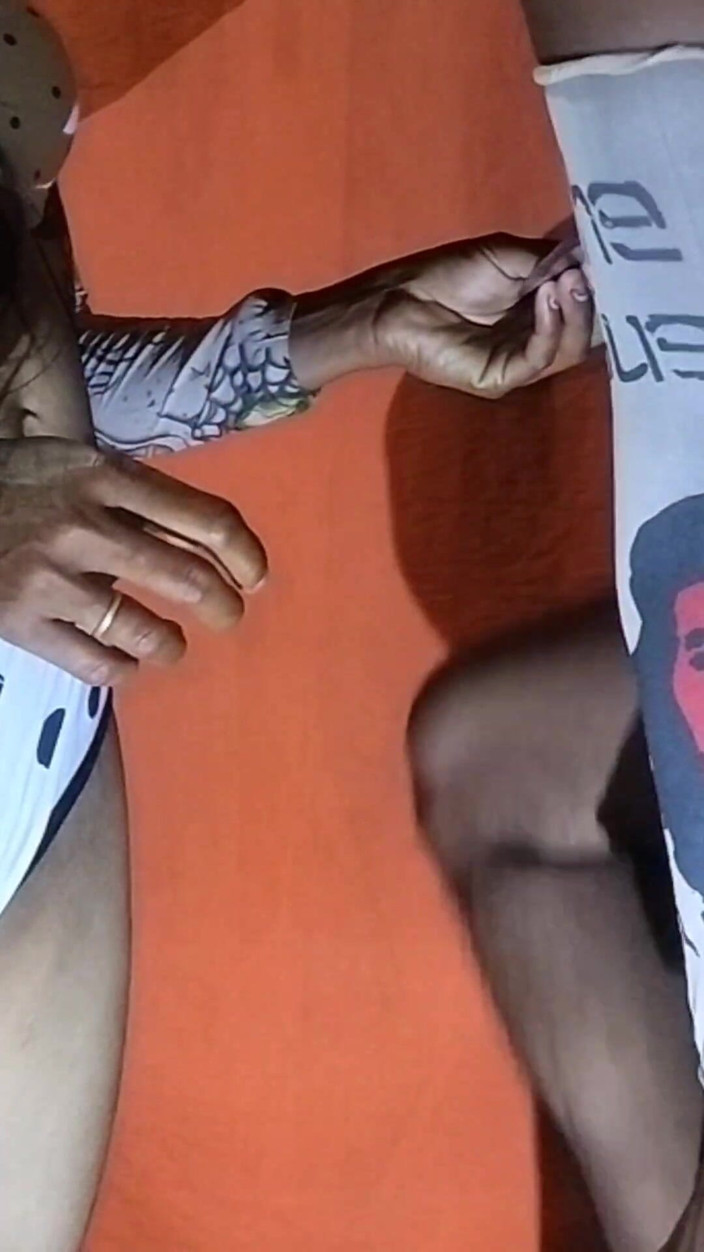 Monika videos: Indiana tirou a camisinha do fogão