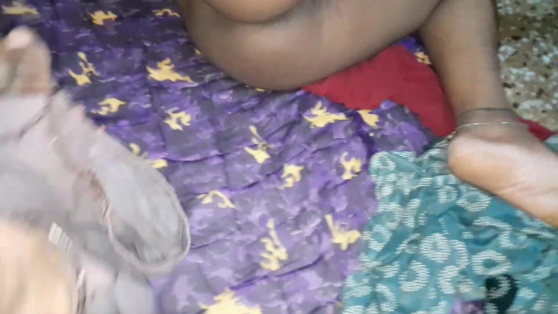 xxxking: La femme de mon ami était seule à la maison et m’a...