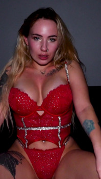 Seks yang mengujakan dengan awek blonde bertetek besar pornopush satu klip percuma sebahagian daripada video penuh.