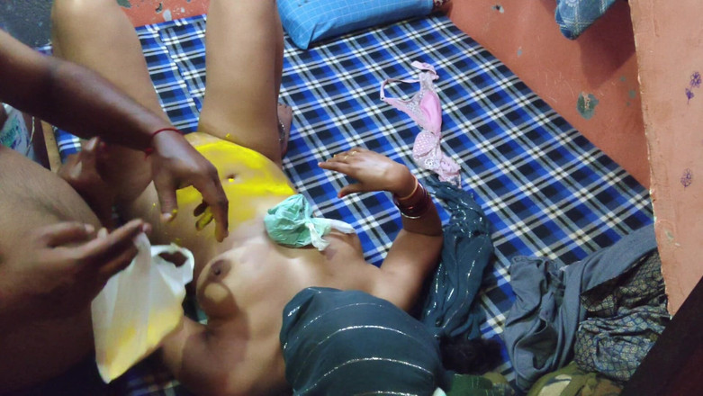 Raj madu: Holi Special: Di Holi, kirim pesan ke kakak ipar india...