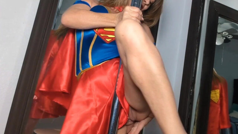 Little Linda: Kleine linda als super-squirt-mädchen