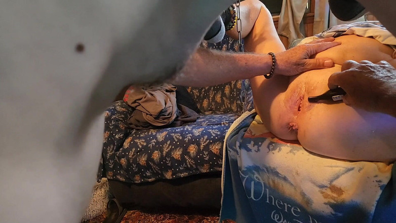 Gussfuss: Tahun dalam Bondage 15