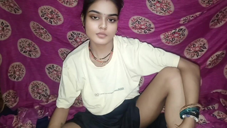 RAKP355: Нова індійська тітонька має секс, індійська красуня