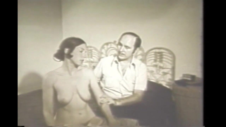 Vintage Usa: The Most Beautiful Vintage Sluts Fucked by the Neighborhood Doctor...