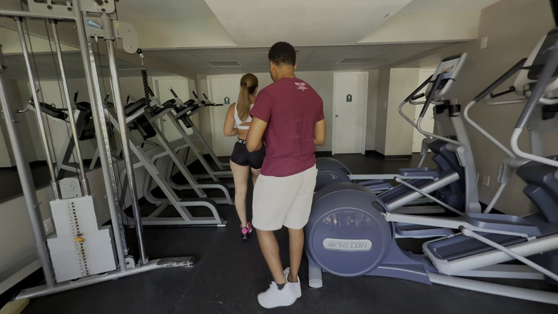 Darrenblazeent: Cardio Confessions Cheating with Fun Southern Wife