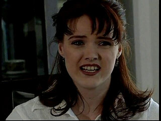 Teen Seduction: Manžel najde manželku ve sprše a šuká ji