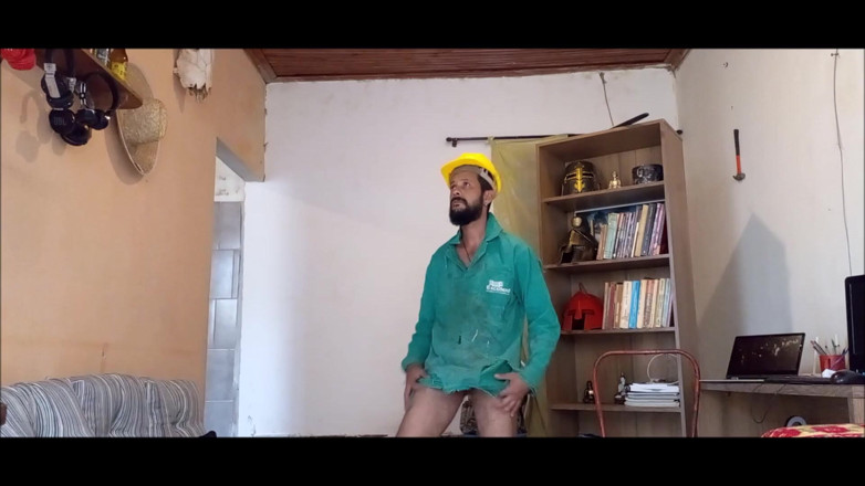 Stink HairyMale: Napalona z męskim zapachem