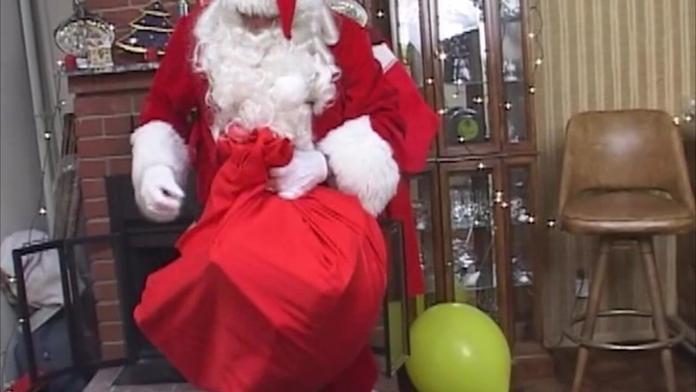 BANGORA RETRO CLUB: Ik zag stiefmoeder de pik van de kerstman beffen