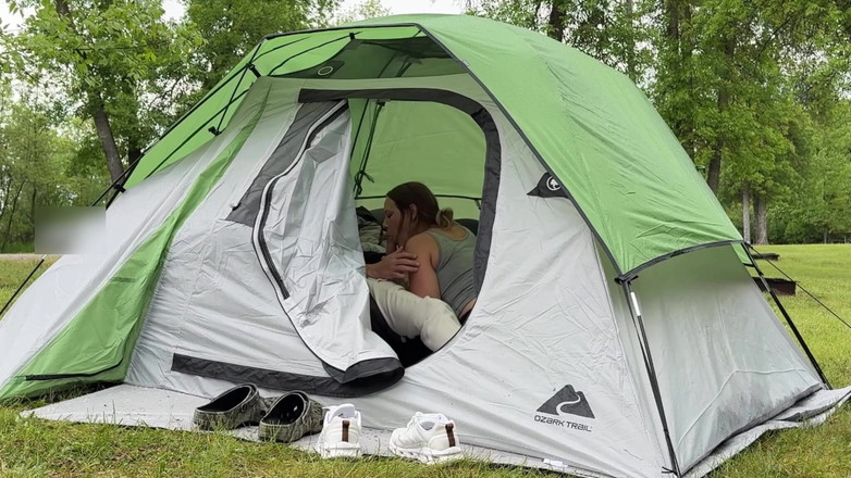 Mya Lane: Isteri Mahu Ditonton Berkongkek di taman