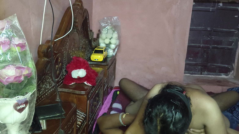 Nehatop123: Il cognato della giovane India scopa