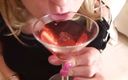 Femdom Austria: Fetishqueen Lucilla vám podával velmi speciální aperitiv