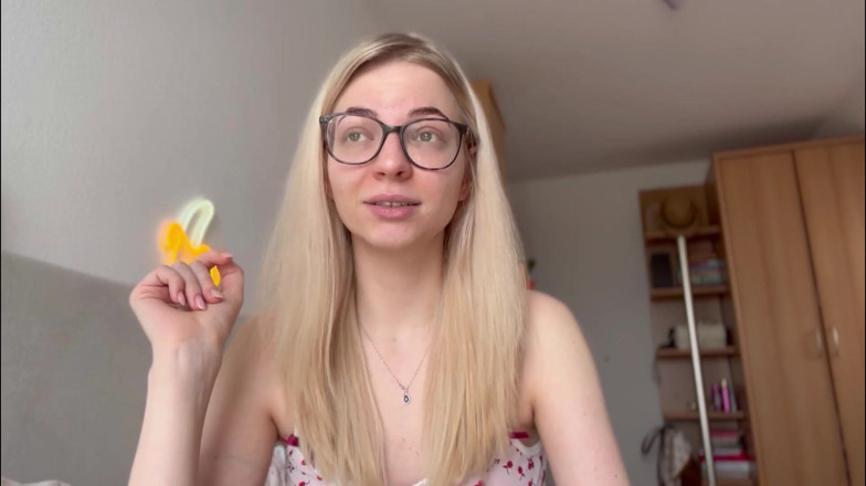 Goddess_Bella_Rae: Como usar a gaiola de castidade para superar o vício...
