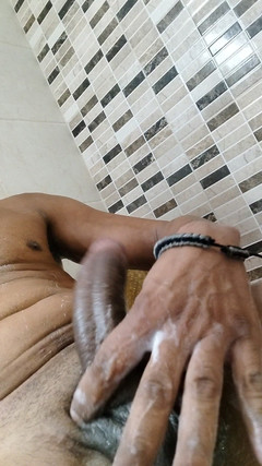 Boy top Amador: Eine Gute Zeit in Der Hotelbadewanne Mit Schaumstoff