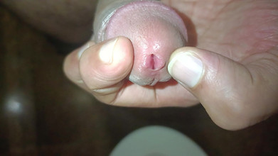 Desi shikha: Indische man masturbeert in de wasruimte