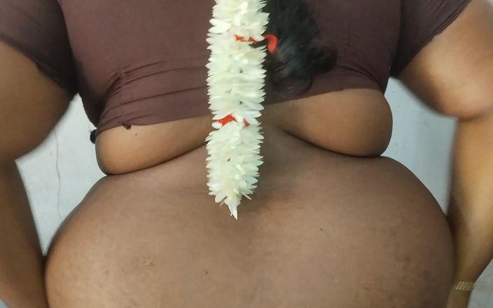 Santhi89: Tamil linda tia muito quente peitos e corpo inacreditável