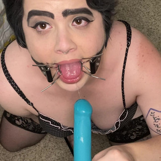 Adama Daat: Punto di vista amatoriale BBW cazzo gola profonda dildo e...