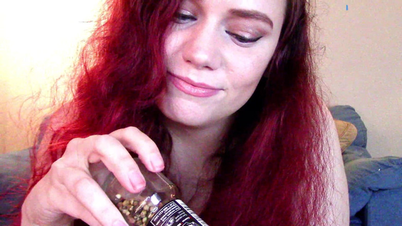 Scarlet Vixen: Sneeze Experiment Fail-blooper - Spices &amp; Tissue Tickling