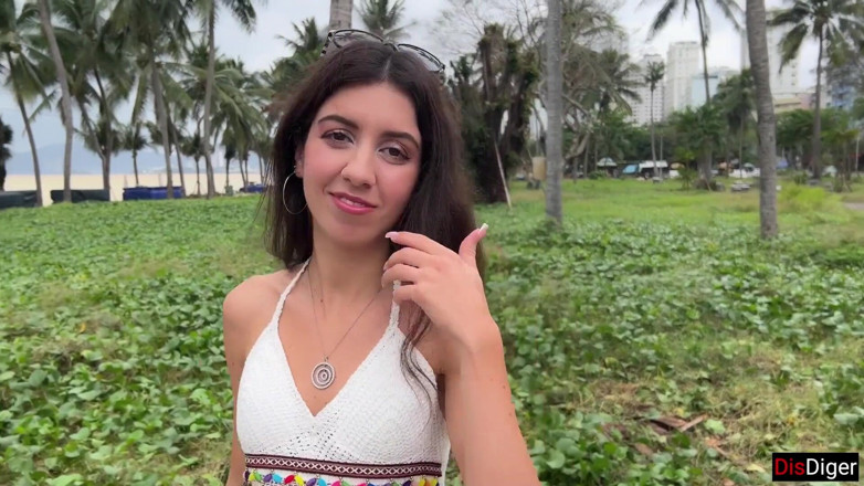 Dis Diger: Pickup a Hottie at a Construction Site - Treated Her to...