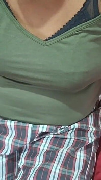 A Touch on the Bed MILF Hottest Video