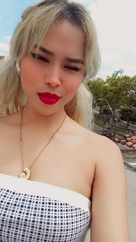 Pamer toketku yang aduhai