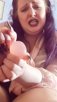Tirando a bola feia