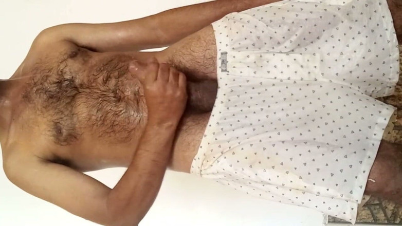 Stink HairyMale: Xtreme se pișă