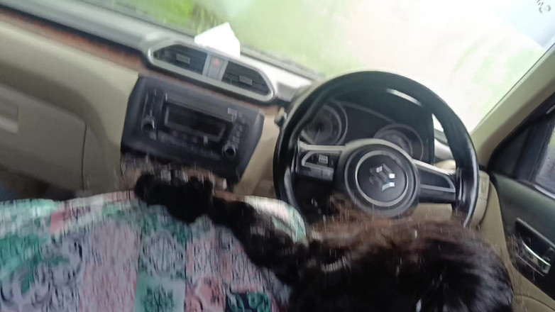Inba: Office Manager Enjoying Hot Romance with Married Colleague Inside Car...
