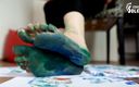 Czech Soles - foot fetish content: Voet- en zolenschilderingen en zolenprints