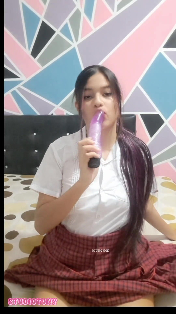 Yuli and tony: La figlia del regista mi fa un videochiamata parte 1