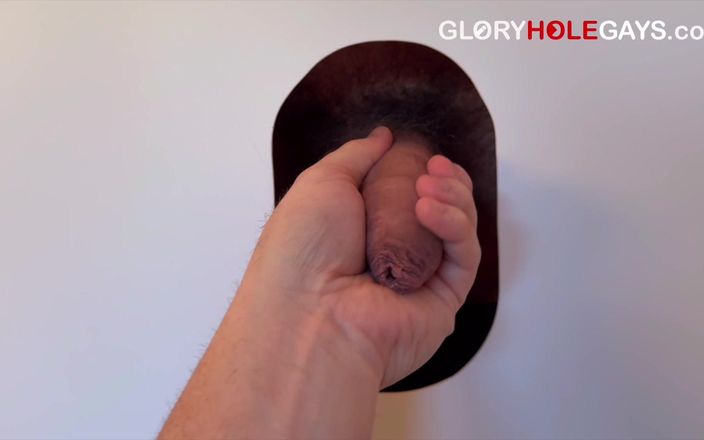 GLORYHOLEGAYS: Необрізаний будівельний хлопець кінчає двічі - я облизую, смокчу і ковтаю все