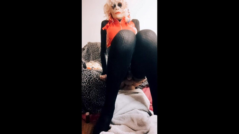 Lisa XX: Rider stor dildo