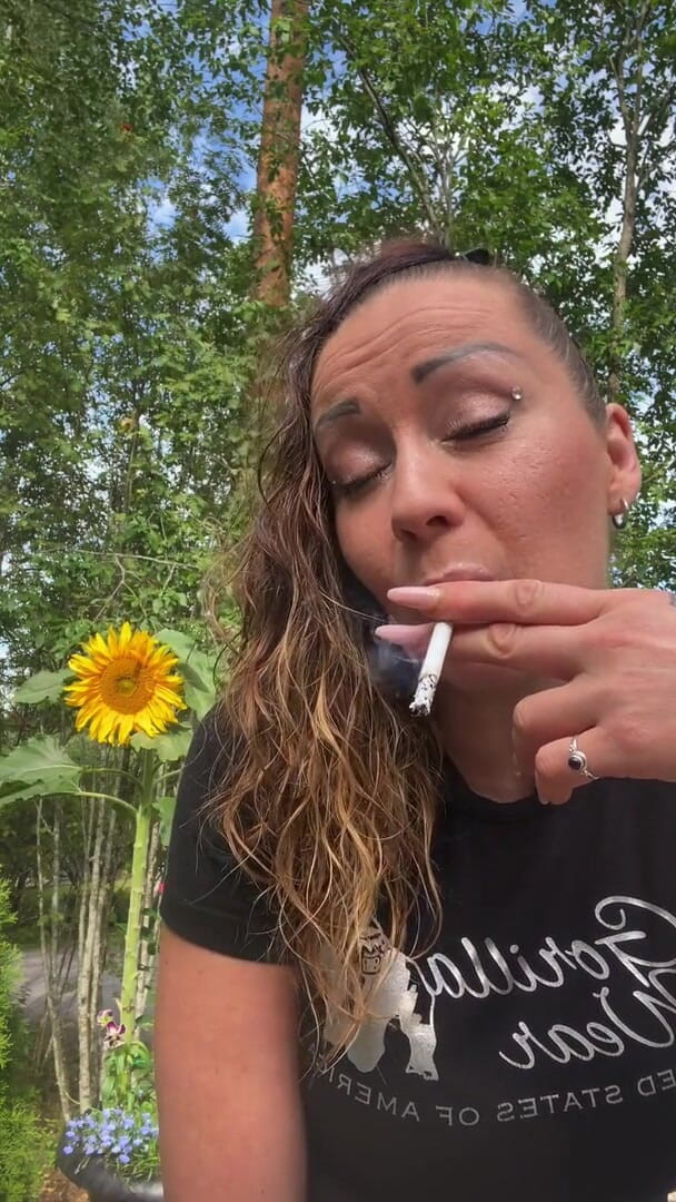 BambiAmbita: Bambiambita和吸烟情节 第18部分